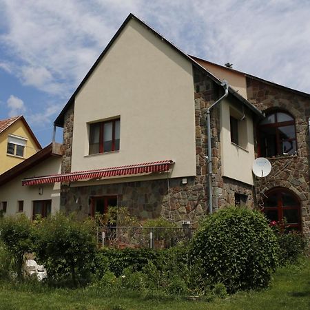 Flower Home Szentendre Ngoại thất bức ảnh